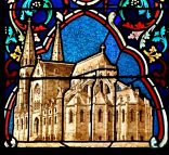 L'église Saint-André dans un vitrail de la nef