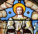 La Vierge des Litanies, détail d'un vitrail Renaissance restauré au XIXe siècle