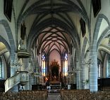 La nef de l'église Saint-Laurent à Ornans