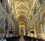 La nef de l'église Sainte-André à Reims La nef de l'église Sainte-André à Reims