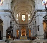 Le chœur de la cathédrale Saint-Louis à Versailles