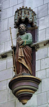 Saint Jacques le Majeur dans sa niche.