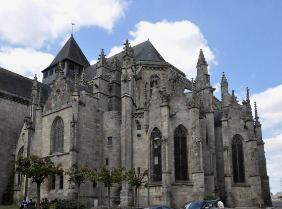 Le chevet sud de l'église Saint–Malo (fin du XVe–début du XVIe siècle)