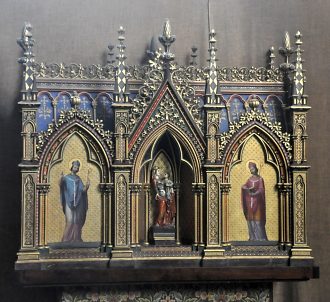 Reliquaire du XIXe siècle dans la chapelle axiale