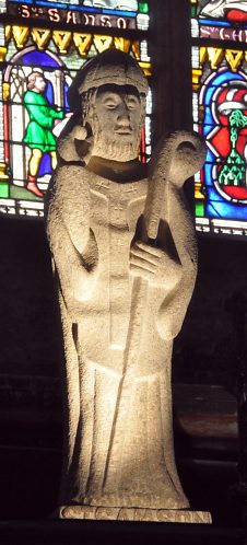 Chapelle axiale : statue de saint Samson sur l'autel