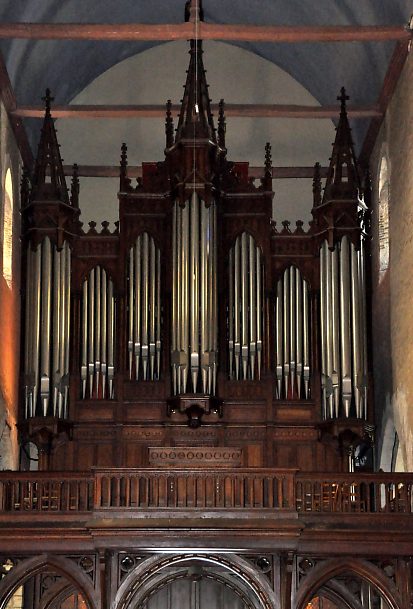 L'orgue de tribune est dû à Claus
