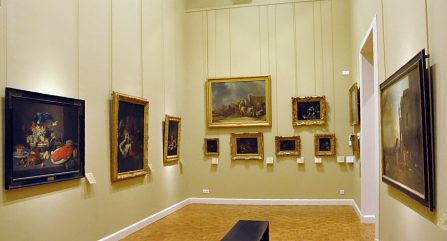 Une salle des tableaux du XVIIe siècle