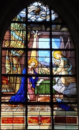 Eglise Saint-Saturnin à Blois, vitrail