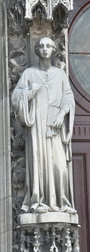 La statue de saint Étienne