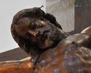 Le visage du Christ dans le grand crucifix de 1630