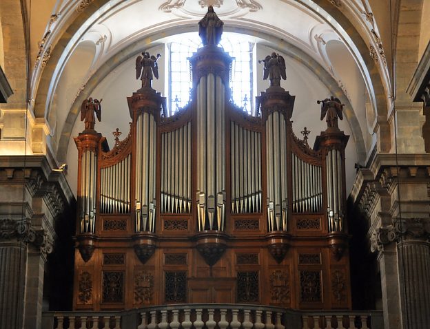 L'orgue de tribune de Claude–Ignace Callinet, deuxième quart du XIXe siècle