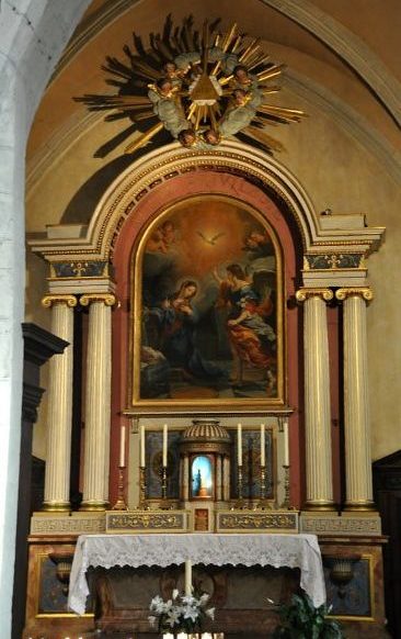 La chapelle Notre-Dame de Gray dans l'absidiole nord La chapelle Notre-Dame de Gray dans l'absidiole nord