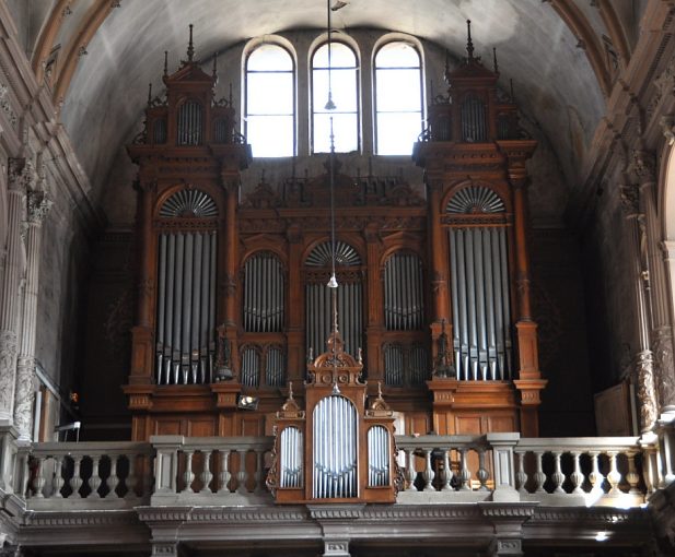 L'orgue de tribune date de 1900