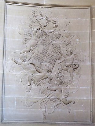 Attributs de l'Ancien Testament (Nicolas Coustou, 1709)