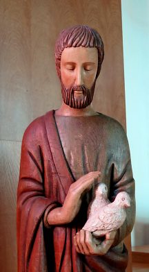 Baptistère : statue de Joseph, détail