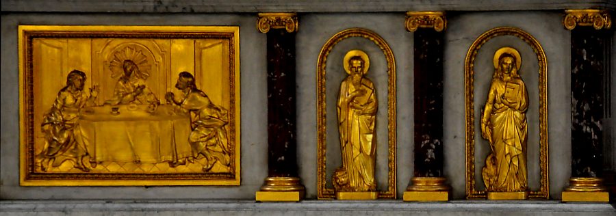 Soubassement du maître-autel, parties centrale et droite (vers 1865)
