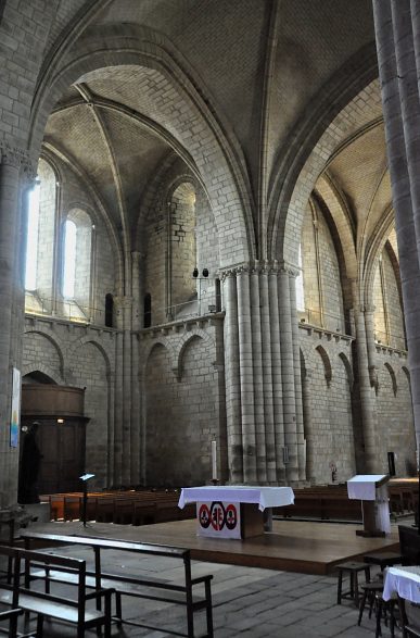 Le chœur et le transept sud