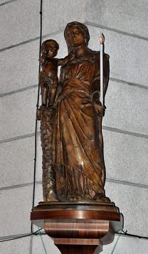 Notre–Dame au Cierge, XVIIIe siècle