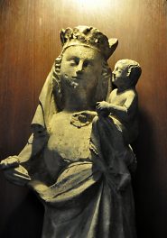 Statue de la Vierge, partiel