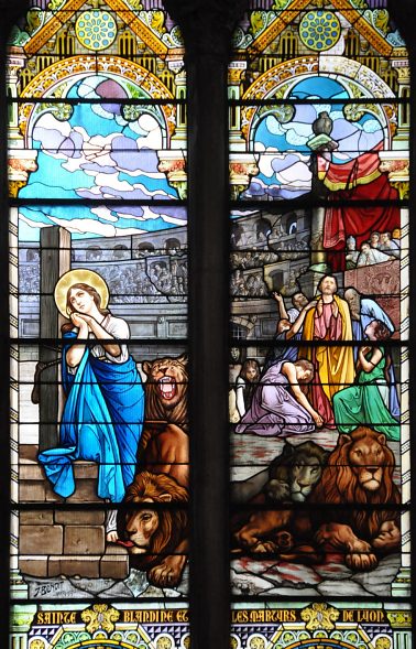 Vitrail de la baie 20 : Sainte Blandine et les martyrs de Lyon