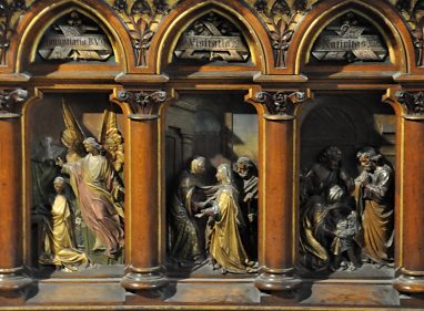 Hauts–reliefs : Annonciation, Visitation, Nativité dans le soubassement de l'autel Saint–Philippe de Néri