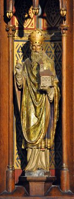 Saint Sigisbert dans le retable d'un autel du transept