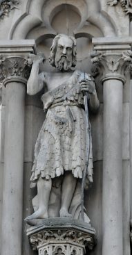 Saint Jean-Baptiste sur la façade