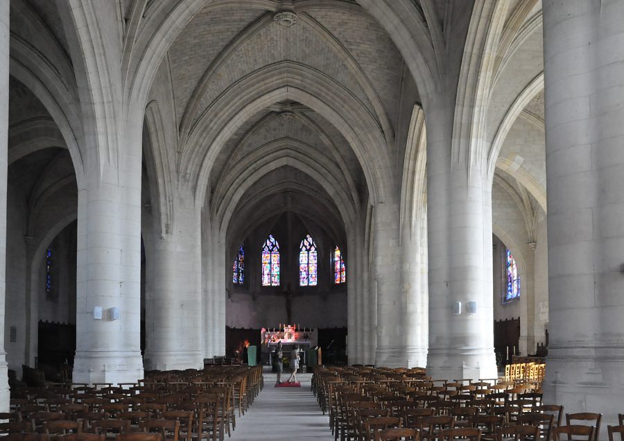 La nef de l'église Saint-Pierre à Montdidier