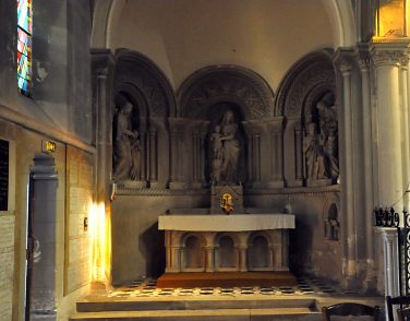 La chapelle de la Vierge dans l'absidiole nord