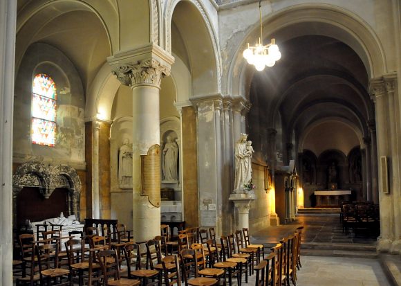 Le croisillon nord du transept et ses œuvres d'art.