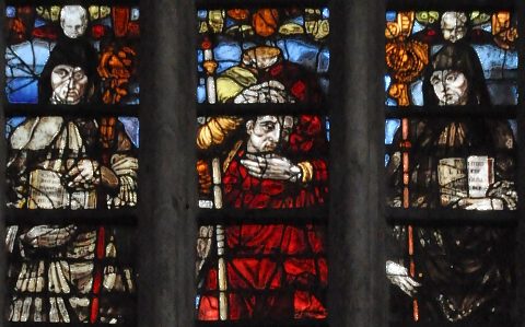Vitraux dans les fenêtres hautes du chœur, XIVe siècle