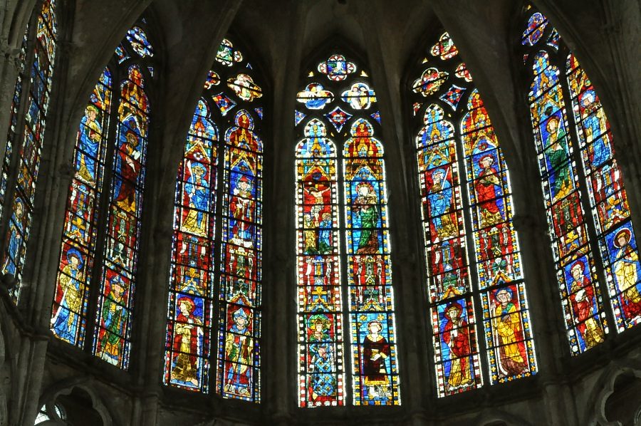 Les vitraux de l'abside (vers 1300)