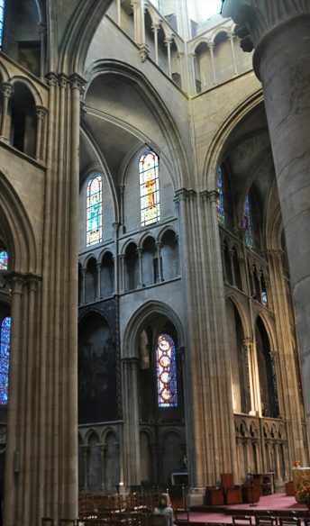 La croisée du transept et le croisillon nord