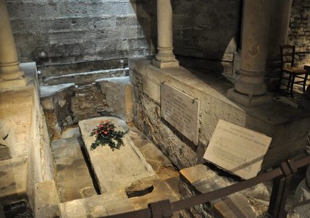 Le sarcophage de saint Bénigne