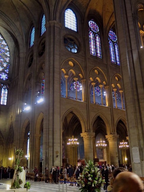 Le transept et la nef