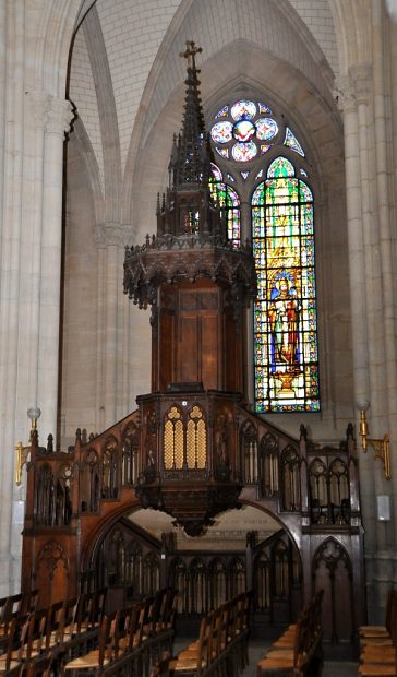 La chaire à prêcher de Sainte-Clotilde