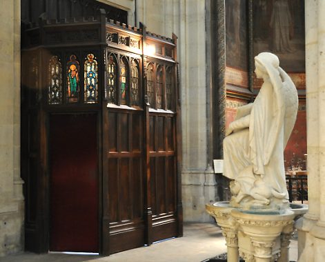 Porte d'entrée de la basilique