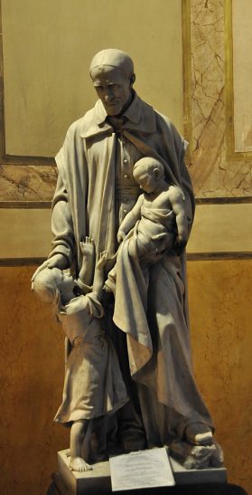 Saint Vincent de Paul par le sculpteur C. Casciani