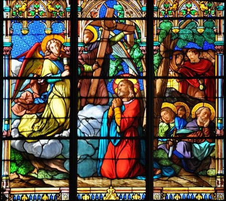 Vitrail droit de l'abside : Jésus au jardin des Oliviers