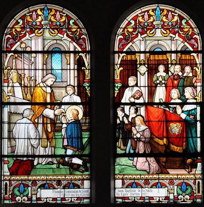 Vitrail de la première communion de saint Jean–Baptiste de la Salle