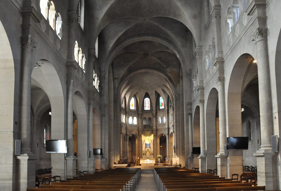 Vue d'ensemble de l'église Saint-Lambert-de-Vaugirard