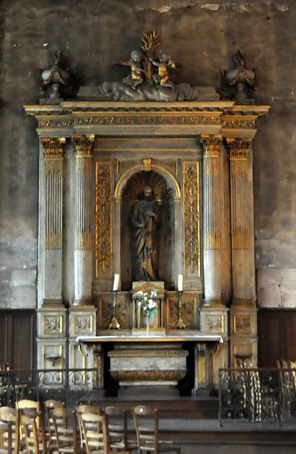 L'autel Saint-Joseph sur le chevet du premier collatéral nord