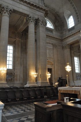 Le chœur et les stalles du XVIIIe siècle