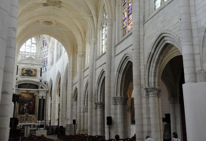 La nef du XIIIe siècle