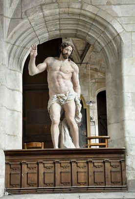 Statue du Christ Ressuscité