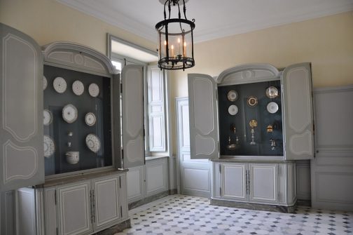 Salle des armoires aux porcelaine