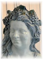 L'automne sous les traits de Bacchus, Rouen, vers 1730 L'automne sous les traits de Bacchus, Rouen, vers 1730