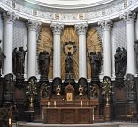 Le chœur de l'église Saint-Nicolas-en-Cité