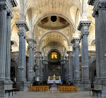 La nef de l'église Sainte-Madeleine