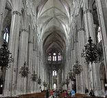 La nef de la cathédrale Saint-Étienne à Bourges